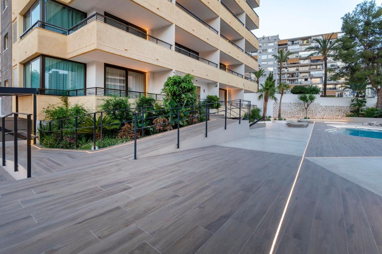 Halley Hotel & Apartments Affiliated By Melia Benidorm Exterior foto